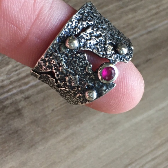 .925 Sterling Silver and Ruby Ring - Picture 5 of 8
